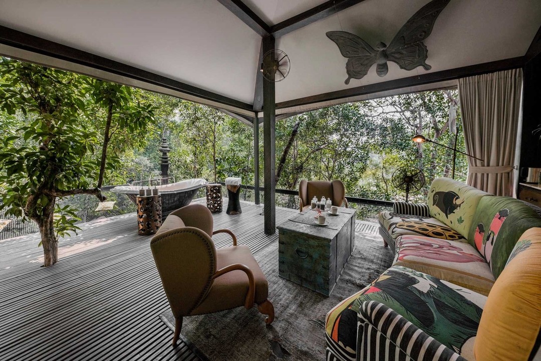 Open air bath at luxury safari lodge shinta mani wild, Cambodia 