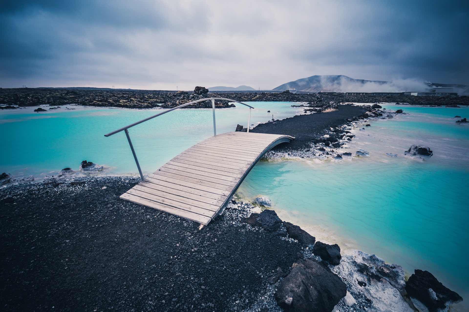 Th blue lagoon with footbridge in Iceland 